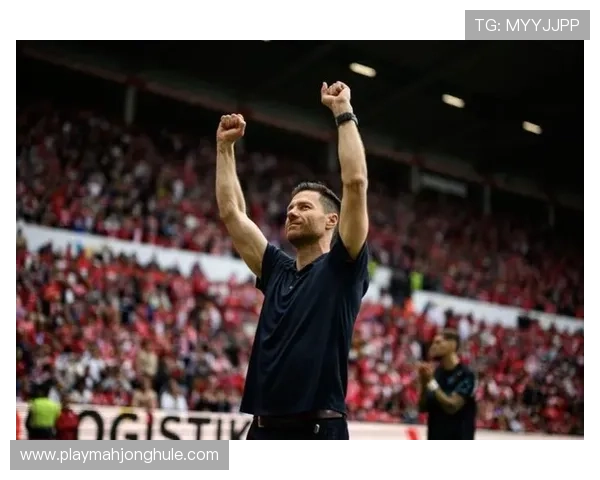 阿隆索执教勒沃库森首赛季，称更衣室管理比战术重要